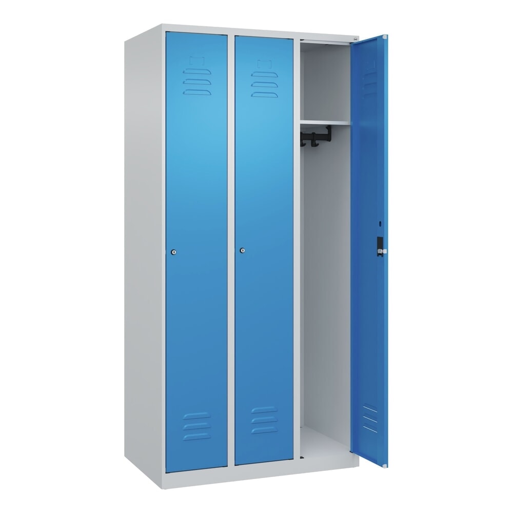 Produktabbildung: C+P Spind Classic PLUS, 3 Abteile, HxBxT 1.850 x 900 x 500 mm, lichtgrau, lichtblau, Zylinderschloss, ohne Mitteltrennwand