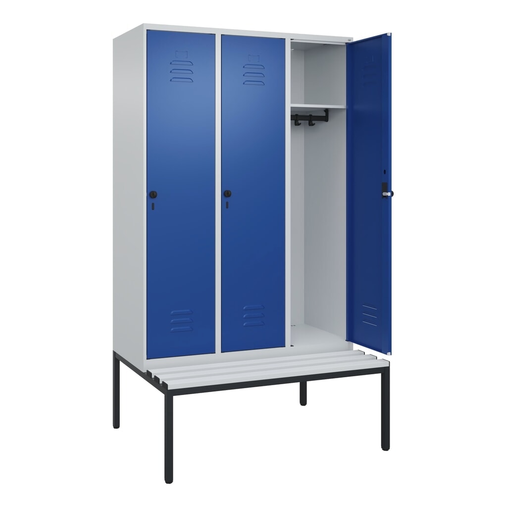 Produktabbildung: C+P Spind Classic PLUS, 3 Abteile, HxBxT 2.120 x 1.200 x 815 mm, für Vorhängeschloss, untergebaute Bank aus Kunststoff, lichtgrau, enzianblau