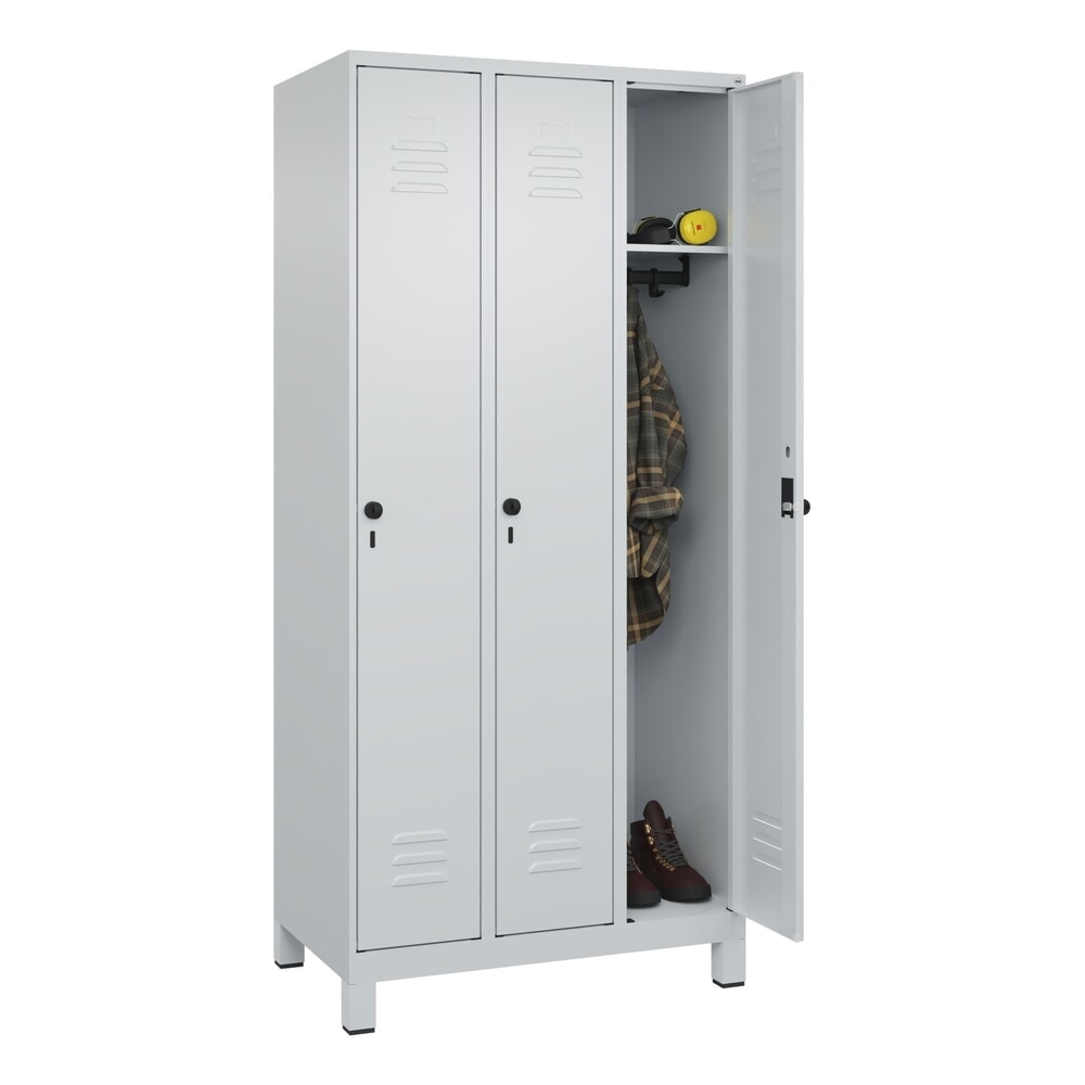 Produktabbildung Nr. 10: C+P Spind Classic PLUS, Füße, 3 Abteile, HxBxT 1.950 x 900 x 500 mm, lichtgrau, lichtgrau, für Vorhängeschloss, ohne Mitteltrennwand