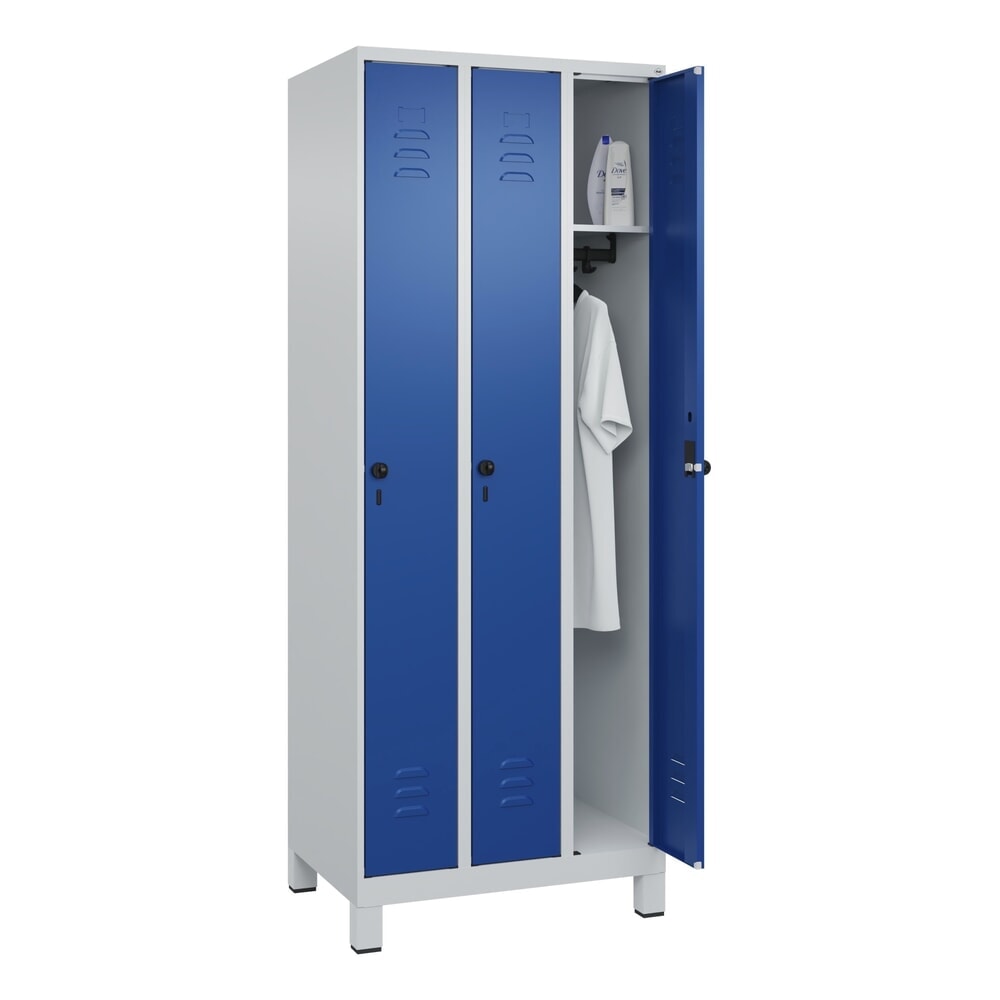Produktabbildung Nr. 10: C+P Spind Classic PLUS, Füße, 3 Abteile, HxBxT 1.950 x 750 x 500 mm, lichtgrau, enzianblau, für Vorhängeschloss, ohne Mitteltrennwand