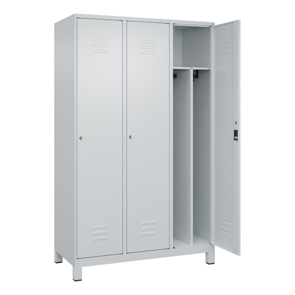 Produktabbildung: C+P Spind Classic PLUS, Füße, 3 Abteile, HxBxT 1.950 x 1.200 x 500 mm, lichtgrau, lichtgrau, Zylinderschloss, mit Mitteltrennwand