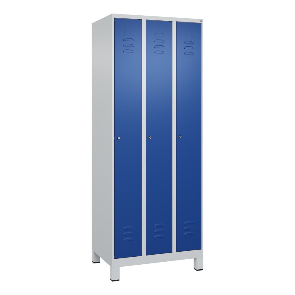 Produktabbildung: C+P Spind Classic PLUS, Füße, 3 Abteile, HxBxT 1.950 x 750 x 500 mm, lichtgrau, enzianblau, Zylinderschloss, ohne Mitteltrennwand