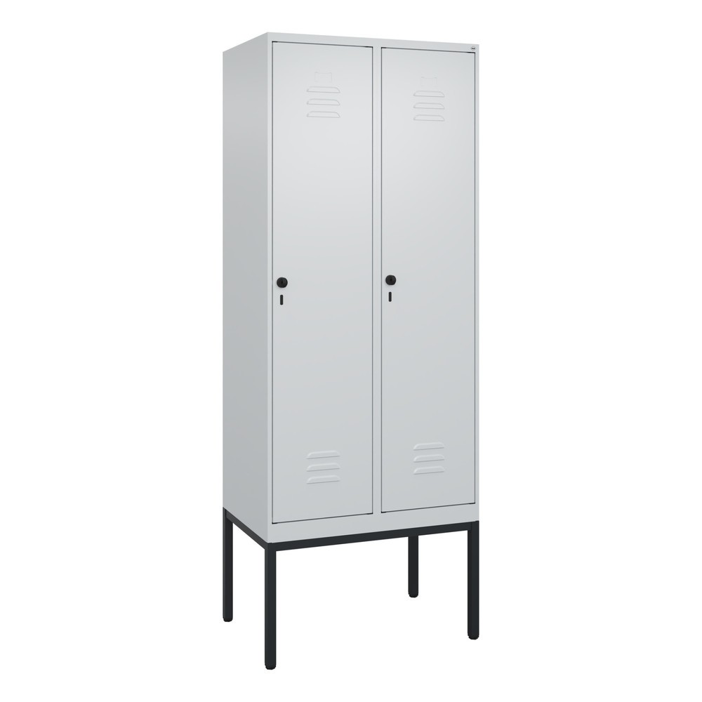 Produktabbildung: C+P Spind Classic PLUS, Gestell, 2 Abteile, HxBxT 2.120 x 800 x 500 mm, lichtgrau, lichtgrau, für Vorhängeschloss, mit Mitteltrennwand
