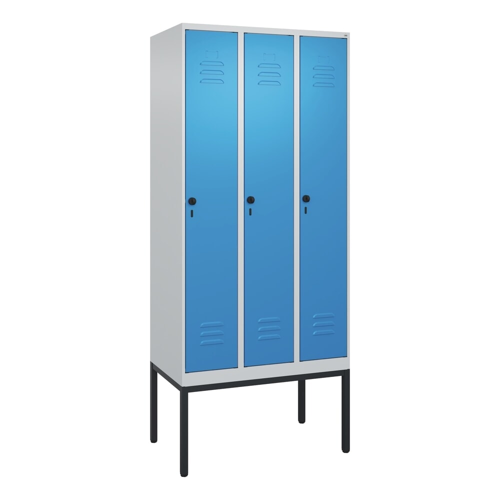 Produktabbildung Nr. 9: C+P Spind Classic PLUS, Gestell, 3 Abteile, HxBxT 2.120 x 900 x 500 mm, lichtgrau, lichtblau, für Vorhängeschloss, mit Mitteltrennwand