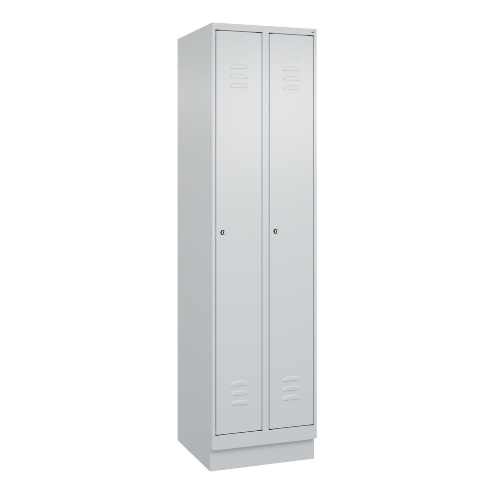 Produktabbildung: C+P Spind Classic PLUS, Sockel, 2 Abteile, HxBxT 1.950 x 500 x 500 mm, lichtgrau, lichtgrau, Zylinderschloss, ohne Mitteltrennwand