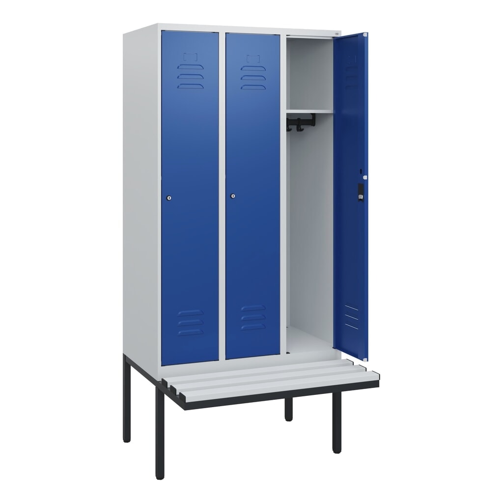 Produktabbildung: C+P Spind Classic PLUS, 3 Abteile, HxBxT 1.950 x 900 x 815 mm, Zylinderschloss, auskragende Bank aus Kunststoff, lichtgrau, enzianblau