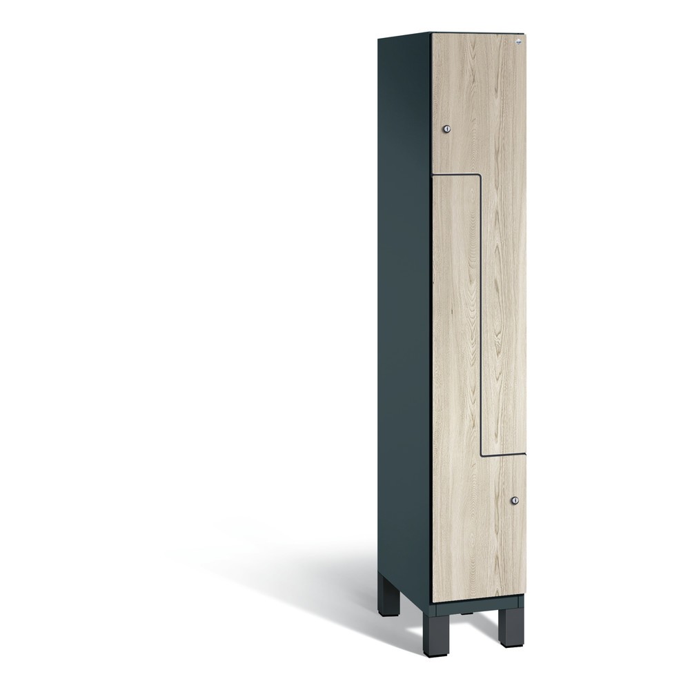 Produktabbildung: C+P Z-Spind Cambio, 1 Abteil, Abteilbreite 300 mm, HxBxT 1980x300x525 mm, RAL 7016 Anthrazitgrau, Dekor Sen-Esche, Füße