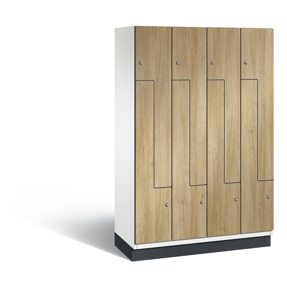 Produktabbildung: C+P Z-Spind Cambio, 4 Abteile, Abteilbreite 400 mm, HxBxT 1980x1200x525 mm, RAL 9016 Verkehrsweiß, Dekor Eiche Sereno, Sockel