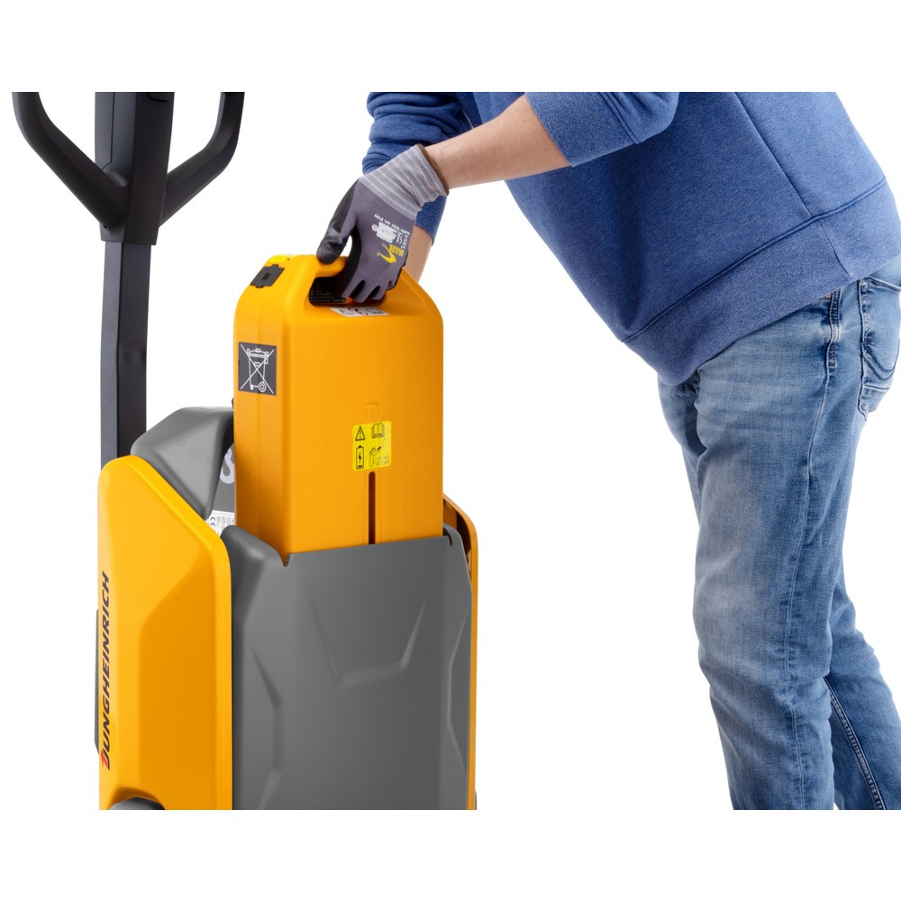 Produktabbildung Nr. 4: Jungheinrich Lithium-Ionen-Hubwagen AME 15, Tragfähigkeit 1500 kg, Gabellänge 1000 mm, Gesamtlänge 1380 mm