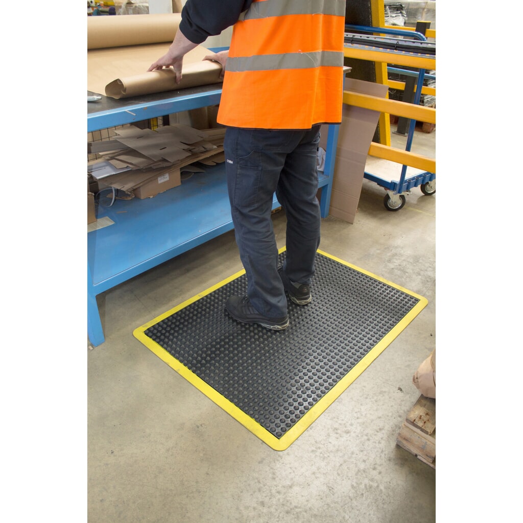 Produktabbildung Nr. 3: COBA Anti-Ermüdungsmatte Bubblemat Safety, BxL 900 x 1.200 mm, schwarz/gelb