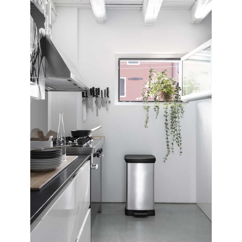 Produktabbildung Nr. 9: DECOBIN Tritt-Abfallbehälter Duo, rechteckig, 2x23 Liter, silber/schwarz
