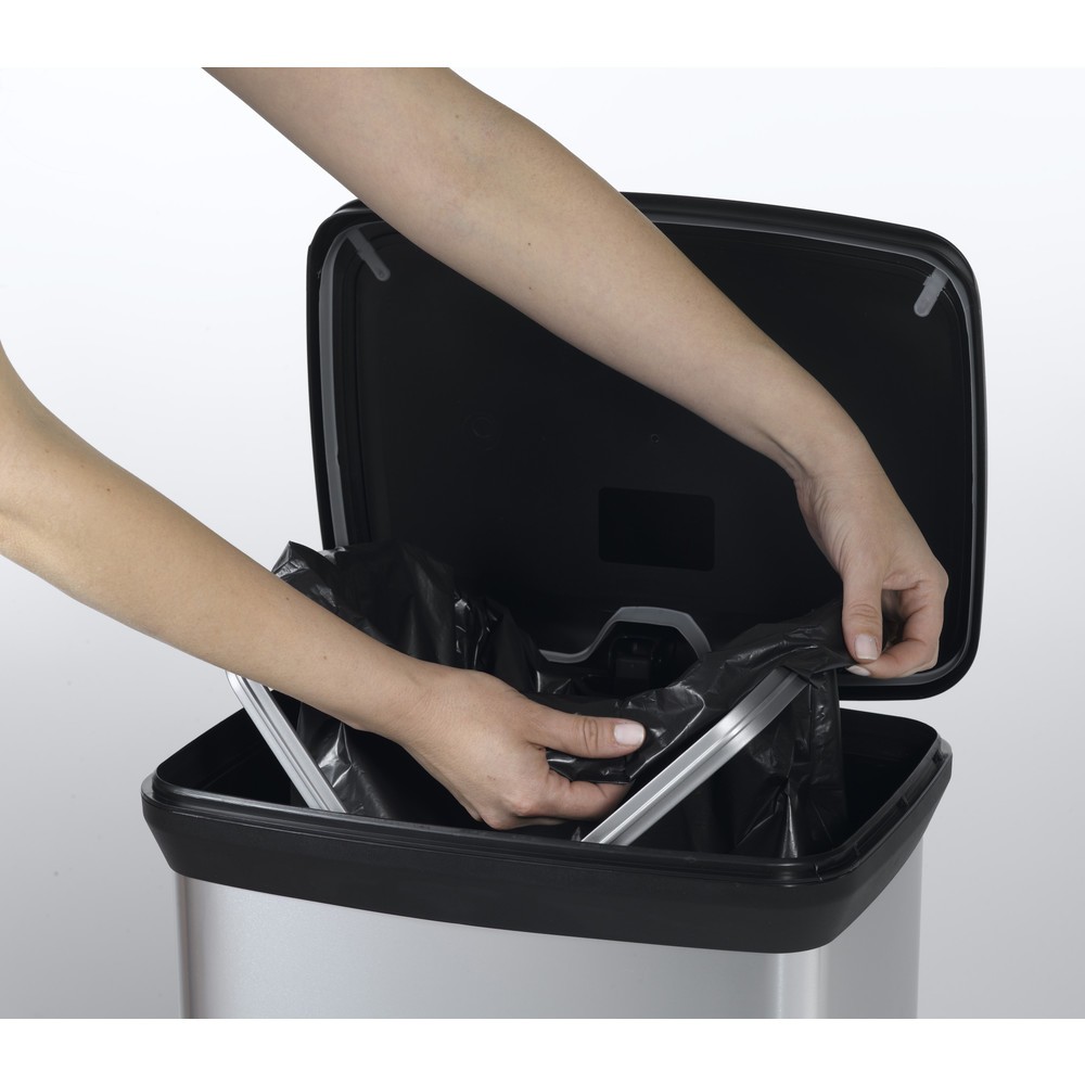 Produktabbildung Nr. 4: DECOBIN Tritt-Abfallbehälter, rechteckig, 50 Liter, silber/schwarz