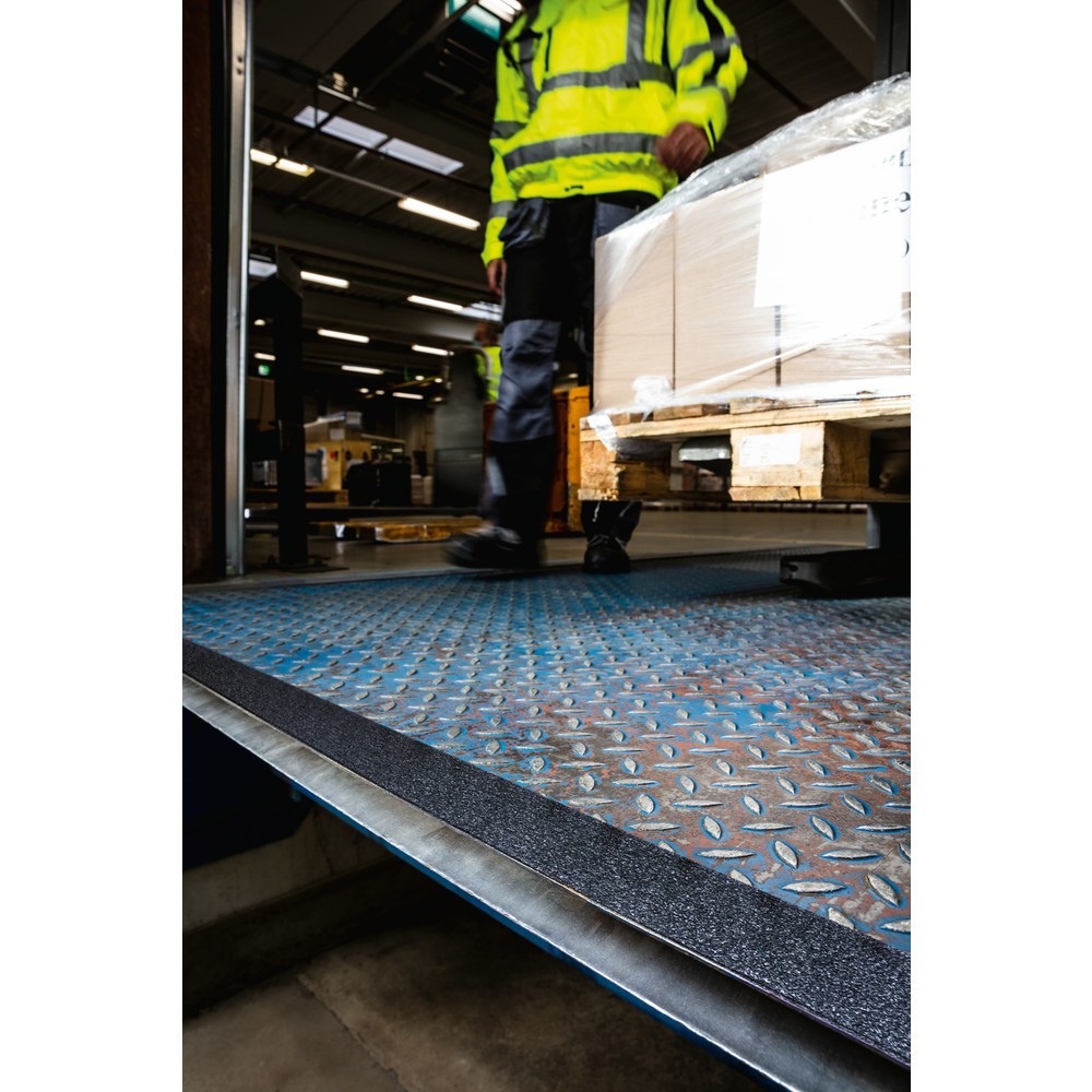 Produktabbildung Nr. 4: DURABLE Antirutschband DURALINE® GRIP+, Breite 50 mm, schwarz, 2 Stk/VE