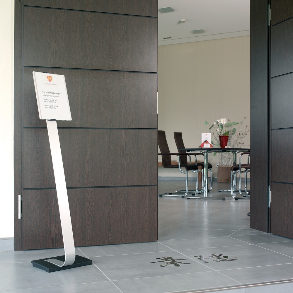 Produktabbildung Nr. 2: DURABLE Bodenständer Info Sign mit Aluminiumtafel, DIN A4