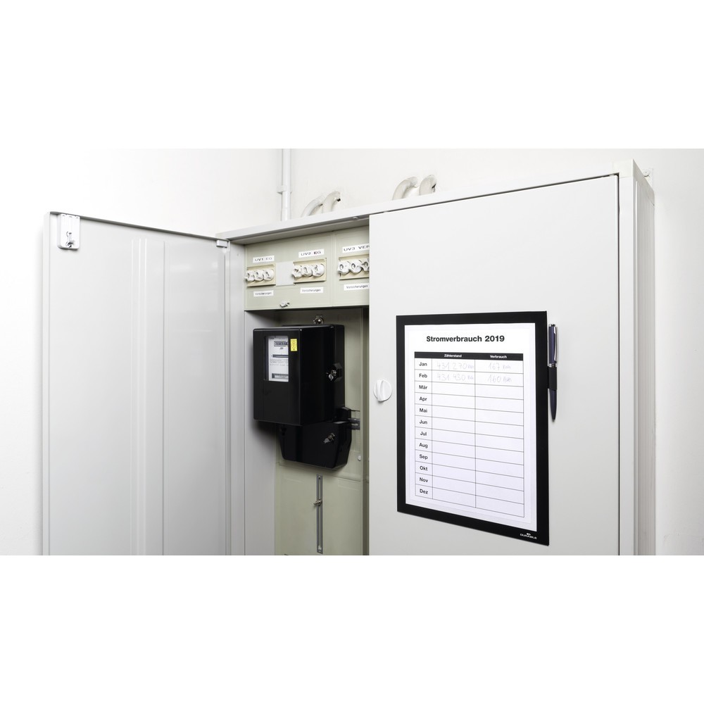 Produktabbildung: DURABLE Info-Rahmen DURAFRAME® MAGNETIC NOTE A4, offener Magnetrahmen für metallische Oberflächen, mit Stifthalter, schwarz