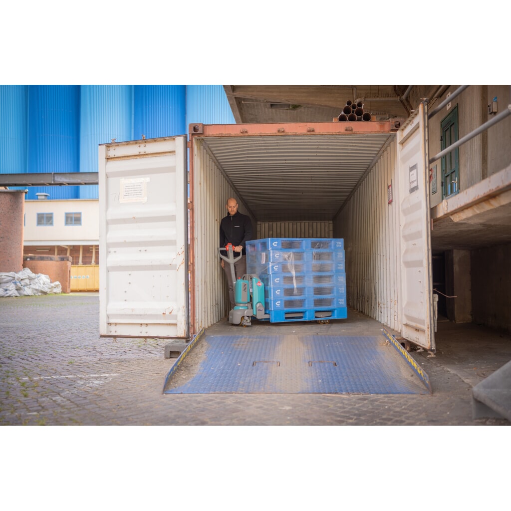 Elektro-Hubwagen Ameise® PTE 1.6, Tragfähigkeit 1.600 kg, Gabellänge 1.150 mm Produktabbildung Nr. 10: Elektro-Hubwagen Ameise® PTE 1.6, Tragfähigkeit 1.600 kg, Gabellänge 1.150 mm
