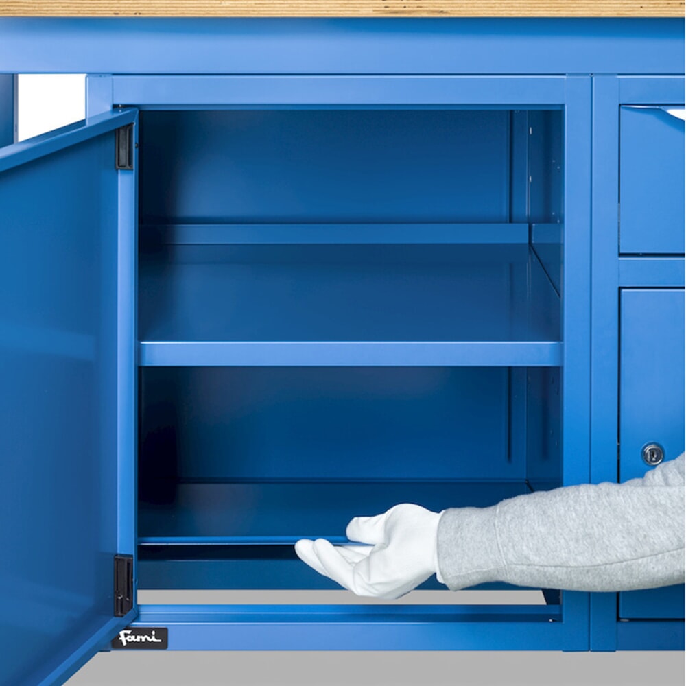 Produktabbildung Nr. 10: Fami Werkbank, höhenverstellbar, 4 Schubladen u. 1 Schrank, TK 1.000 kg, HxBxT 740-1.110 x 2.000 x 750 mm, RAL 5012 lichtblau