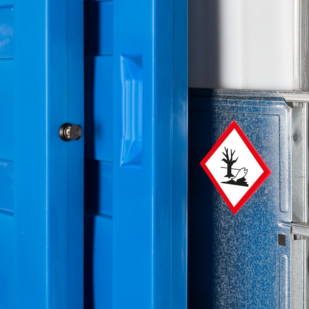 Produktabbildung Nr. 8: Fassdepot aus PE, HxBxT 2.170 x 3.200 x 1.740 mm, 2x IBC oder 8x 200 l