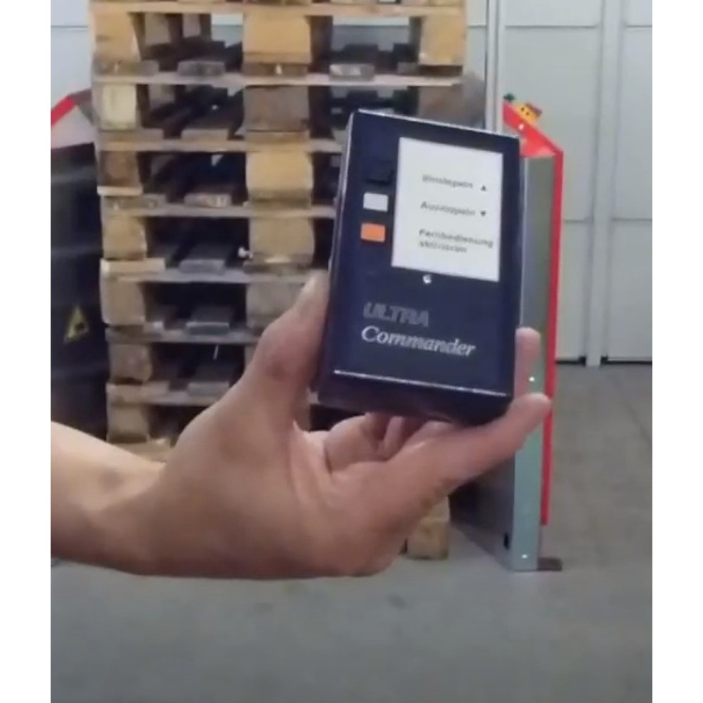 Produktabbildung: Funkfernbedienung für automatische Palettenmagazine MaxX 15 und 25