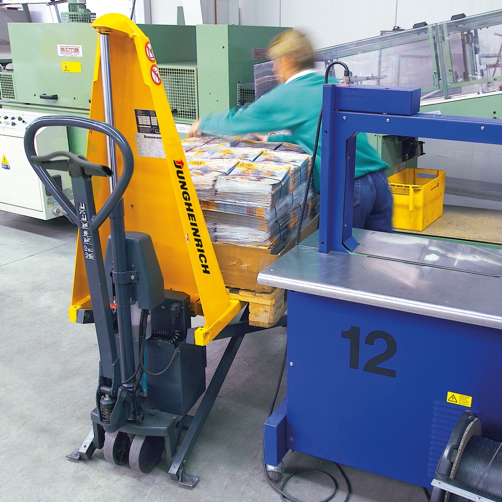Produktabbildung Nr. 4: Jungheinrich Scherenhubwagen AMX 10e, Tragfähigkeit 1.000 kg, Gabellänge 1.150 mm, Nylon