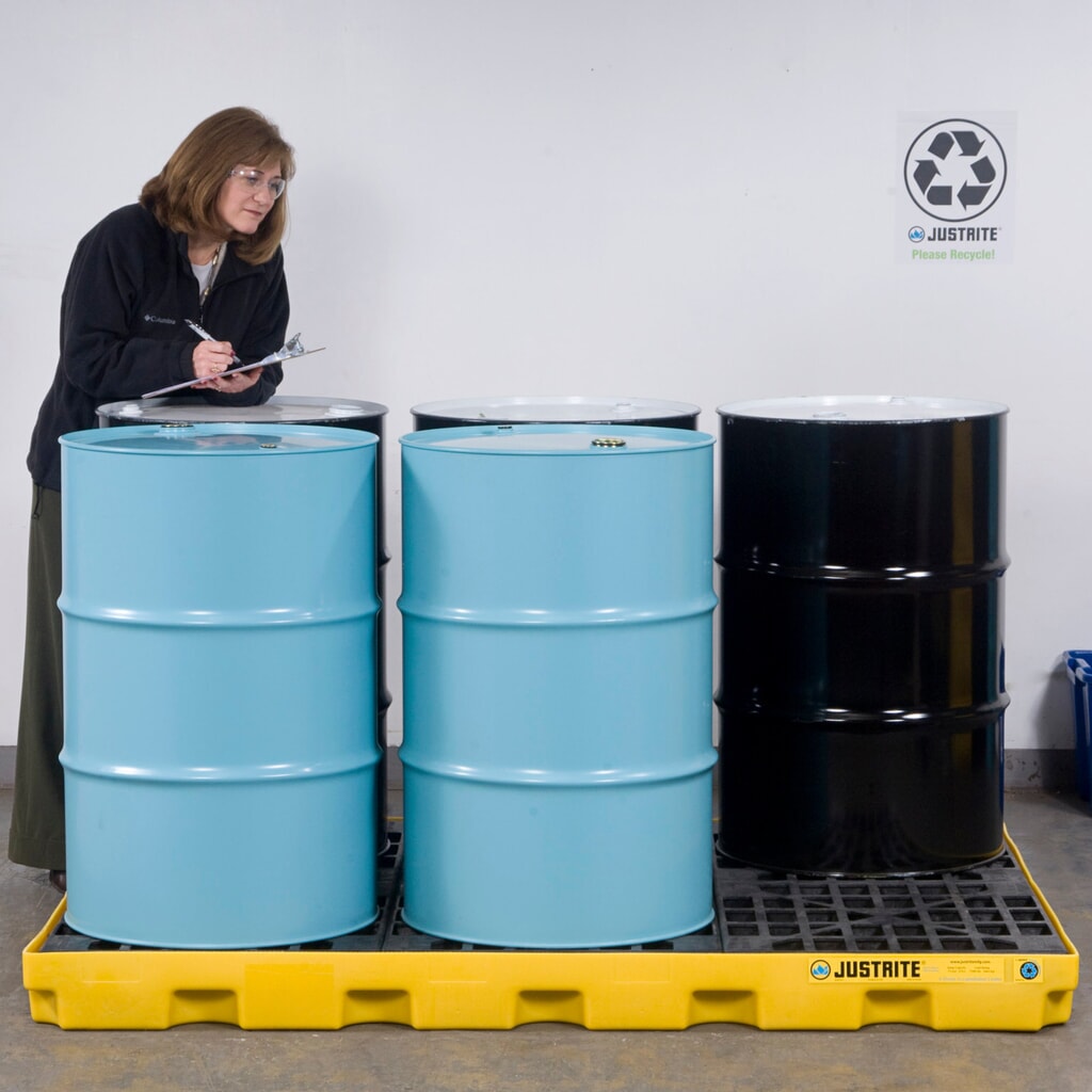 Produktabbildung Nr. 2: Justrite® Flach-Auffangwanne aus PE, 6x 200 l, Auffangvolumen 276 l, gelb
