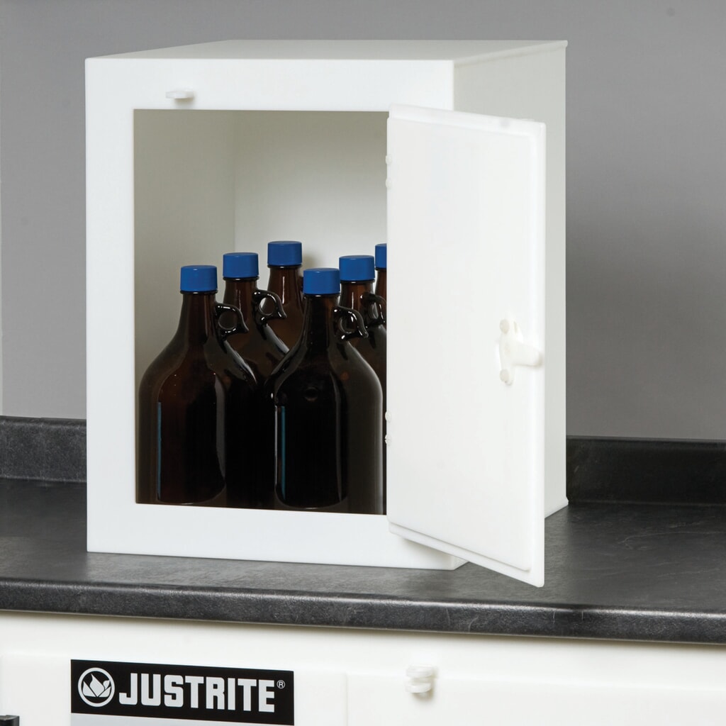 Justrite® PE-Chemikalienschrank, HxBxT 560 x 430 x 430 mm, ohne Fachboden, manuell schließend Produktabbildung Nr. 2: Justrite® PE-Chemikalienschrank, HxBxT 560 x 430 x 430 mm, ohne Fachboden, manuell schließend