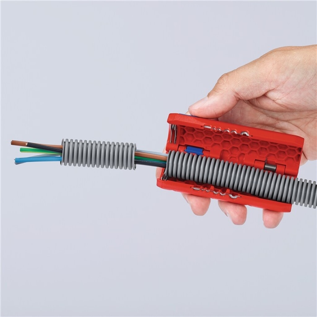 KNIPEX Abmantelungswerkzeug TwistCut Gesamt-L.100mm 0,2-4,0 (Litze) mm² Produktabbildung Nr. 9: KNIPEX Abmantelungswerkzeug TwistCut Gesamt-L.100mm 0,2-4,0 (Litze) mm²