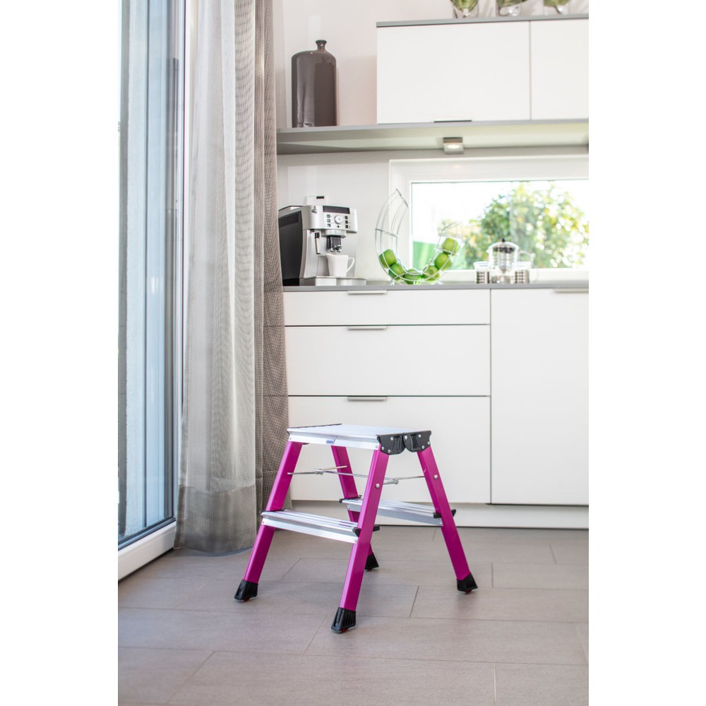 Produktabbildung Nr. 2: KRAUSE® MONTO Doppel-Klapptritt Rolly 2x2 Stufen Pink