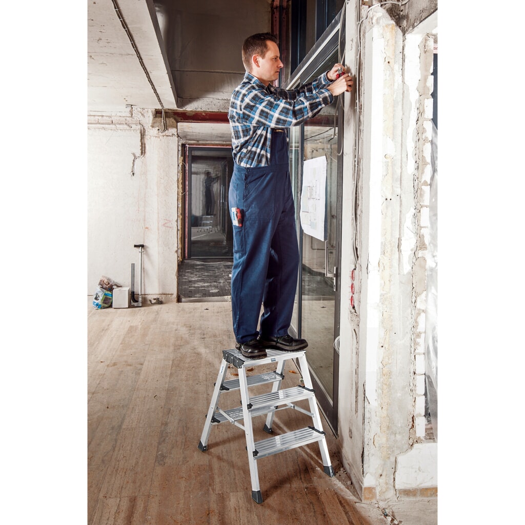 Produktabbildung Nr. 1: KRAUSE® MONTO Industrie-Doppel-Klapptritt, Standhöhe 0,65 m