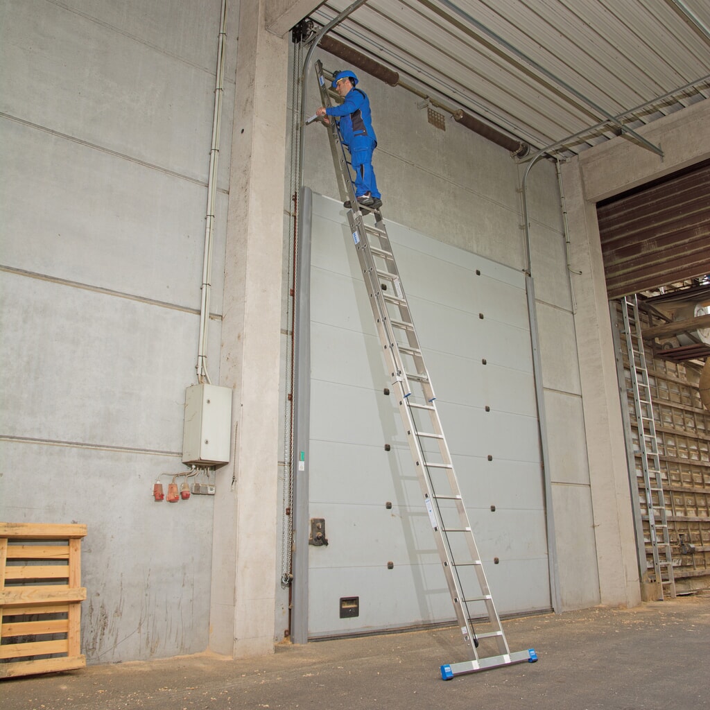 KRAUSE® STABILO Seilzug-Anlegeleiter, 2-teilig, Standhöhe 6,45 m Produktabbildung Nr. 4: KRAUSE® STABILO Seilzug-Anlegeleiter, 2-teilig, Standhöhe 6,45 m
