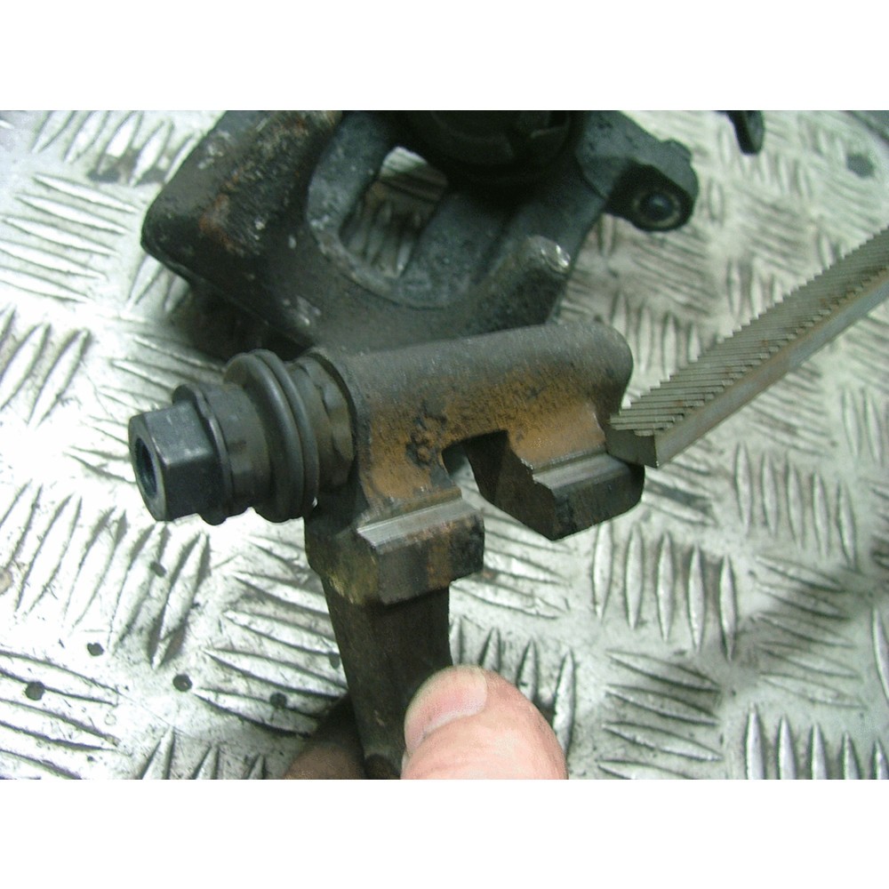 Produktabbildung Nr. 2: KS TOOLS Bremssattel-Feile extra schmal, 270mm