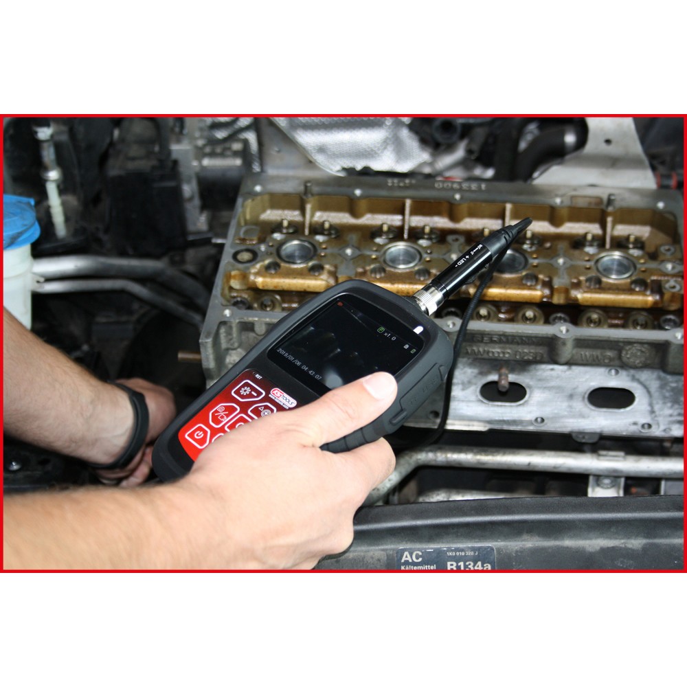 Produktabbildung Nr. 3: KS TOOLS HD-Videoskop-Satz mit Ø 4,5 mm 0° und 90° HD Frontkamera-Sonde, umschaltbar, 7-tlg