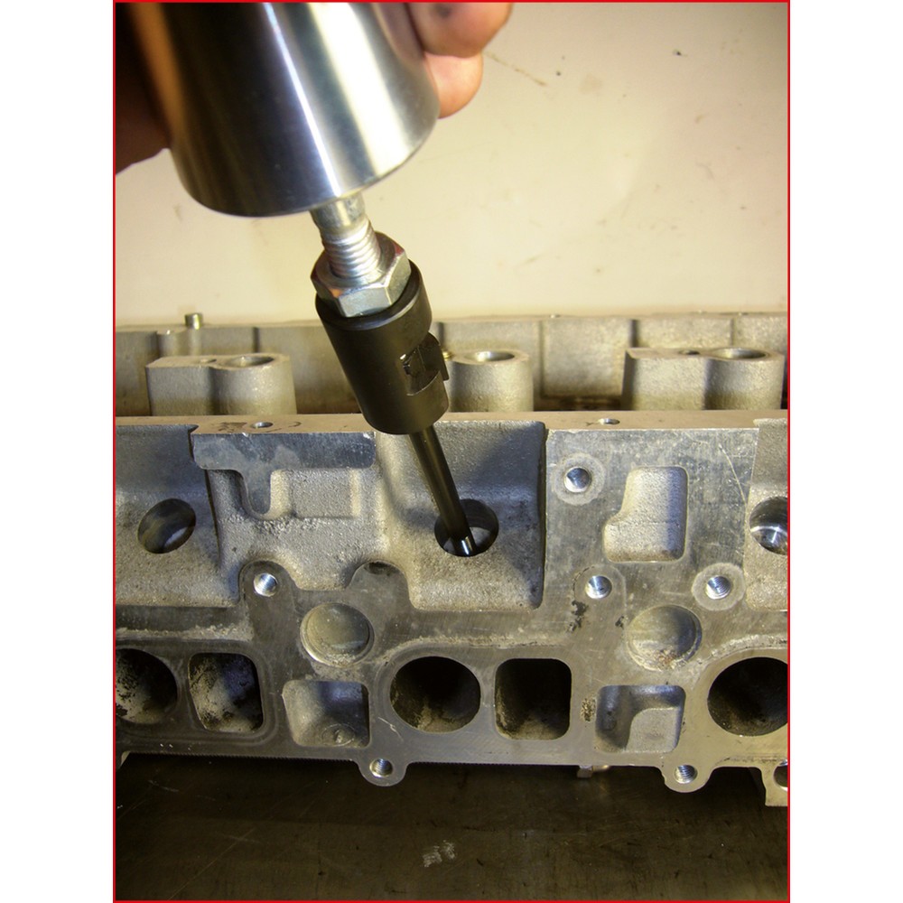Produktabbildung Nr. 2: KS TOOLS Universal Glühkerzen-Ausbohrsatz M10 x 1, 8-tlg