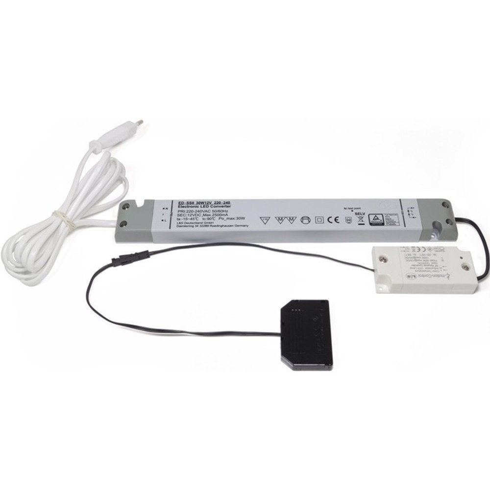 Produktabbildung: L&S Emotion 1-Kanal Funksteuerung Serie Frankfurt, 30 W, 230 V 12 V, 6-fach Verteiler
