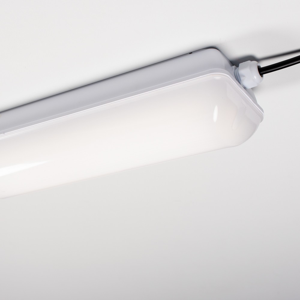 Produktabbildung Nr. 2: LED Wannenleuchte Strip - 1x11W 30cm 1200lm CCT IP65 Sensor