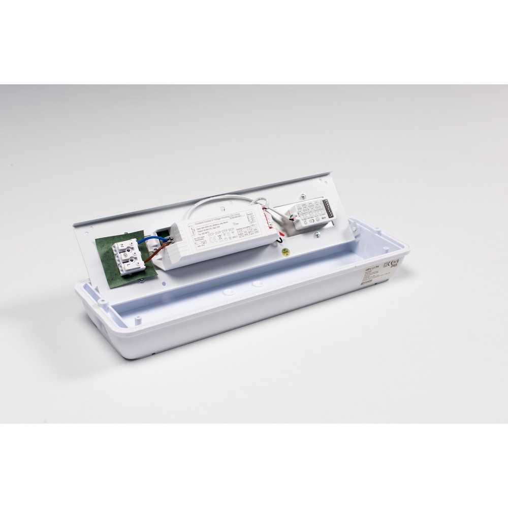 Produktabbildung Nr. 8: LED Wannenleuchte Strip - 1x11W 30cm 1200lm CCT IP65 Sensor