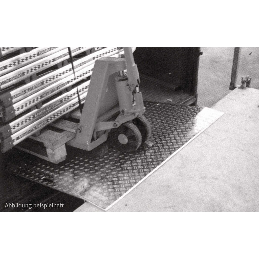 Produktabbildung: MAUDERER® Verladebrücke VB, mobiles Ladeblech für die Fahrzeugmitnahme, Tragkraft 700 kg, BxL 1.000 x 1.250 mm