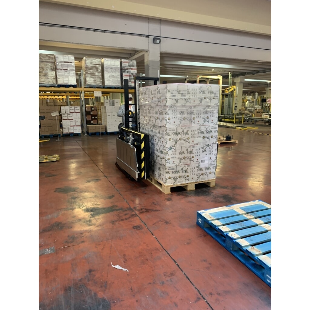 Toppy Mobiler Palettenwechsler ohne Kippen, Drehen oder Wenden, Öffnung 522 - 1.213 mm, Tragkraft 1.000 kg Produktabbildung Nr. 7: Toppy Mobiler Palettenwechsler ohne Kippen, Drehen oder Wenden, Öffnung 522 - 1.213 mm, Tragkraft 1.000 kg