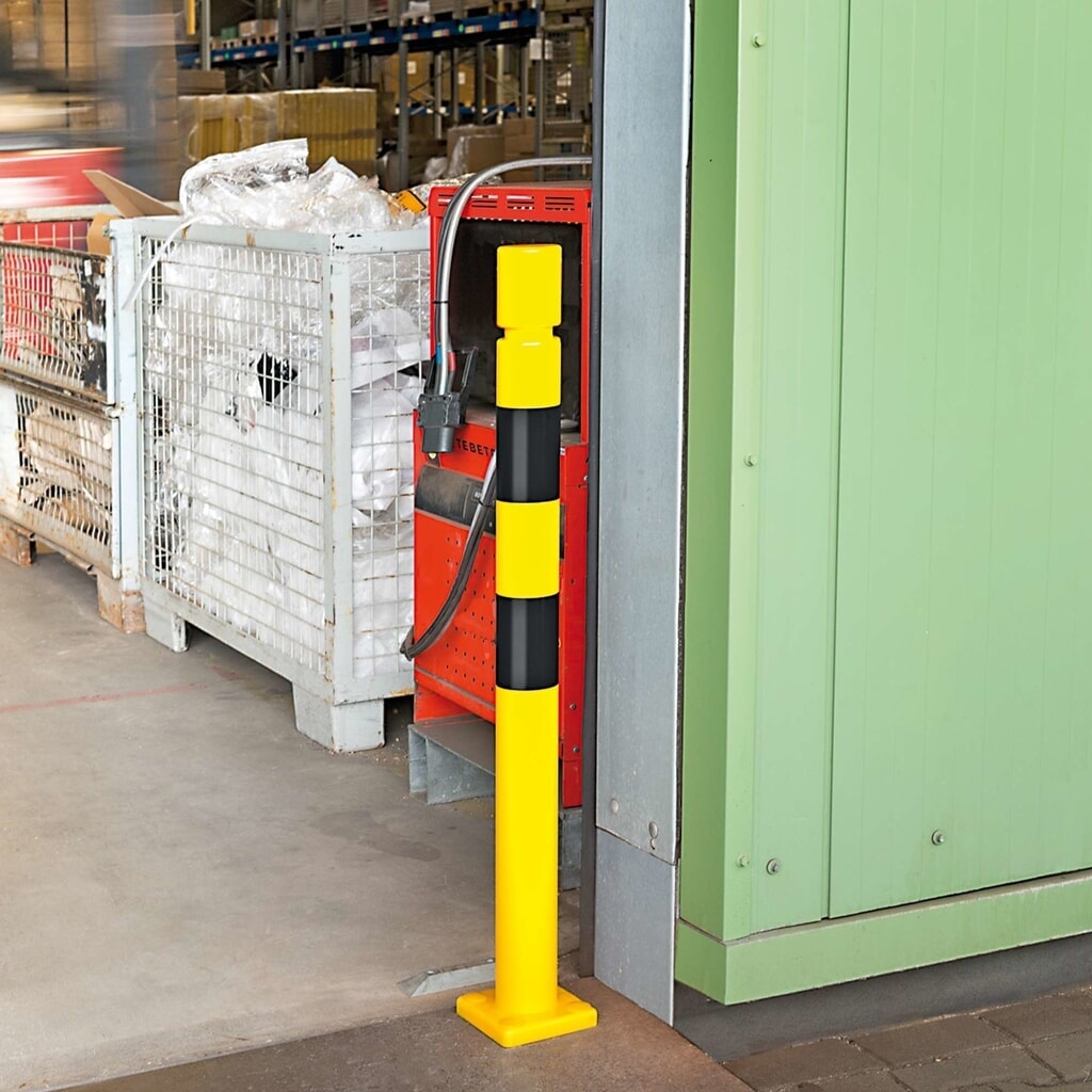 MORAVIA neigbarer Rammschutzpoller FLEX, Innen- und Außenbereich, schwarz-gelb, Höhe 1.000 mm, Ø 80 mm Produktabbildung Nr. 2: MORAVIA neigbarer Rammschutzpoller FLEX, Innen- und Außenbereich, schwarz-gelb, Höhe 1.000 mm, Ø 80 mm