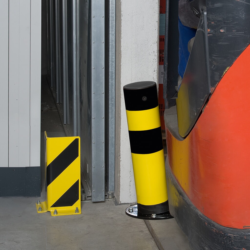 Produktabbildung: MORAVIA neigbarer Rammschutzpoller Swing, Innenbereich, Höhe 655 mm, Ø 159 mm