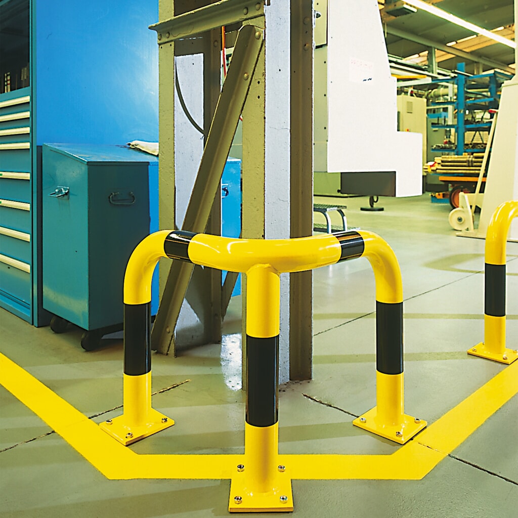 MORAVIA Rammschutzbügel, Außenbereich, winkelförmig, winkelförmig, HxT 350 x 600 mm Produktabbildung: MORAVIA Rammschutzbügel, Außenbereich, winkelförmig, winkelförmig, HxT 350 x 600 mm
