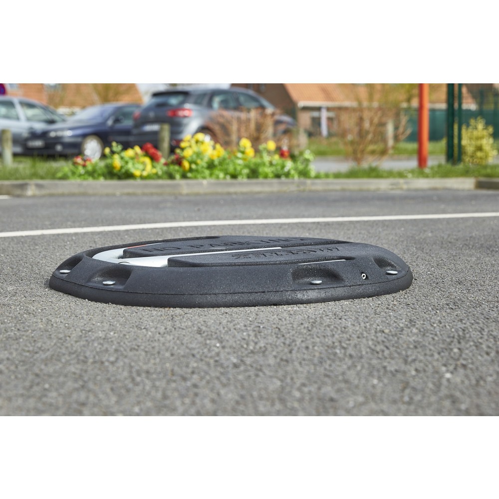 Produktabbildung Nr. 12: MOTTEZ Parkplatzbügel aus geformten Gummi mit Schloss