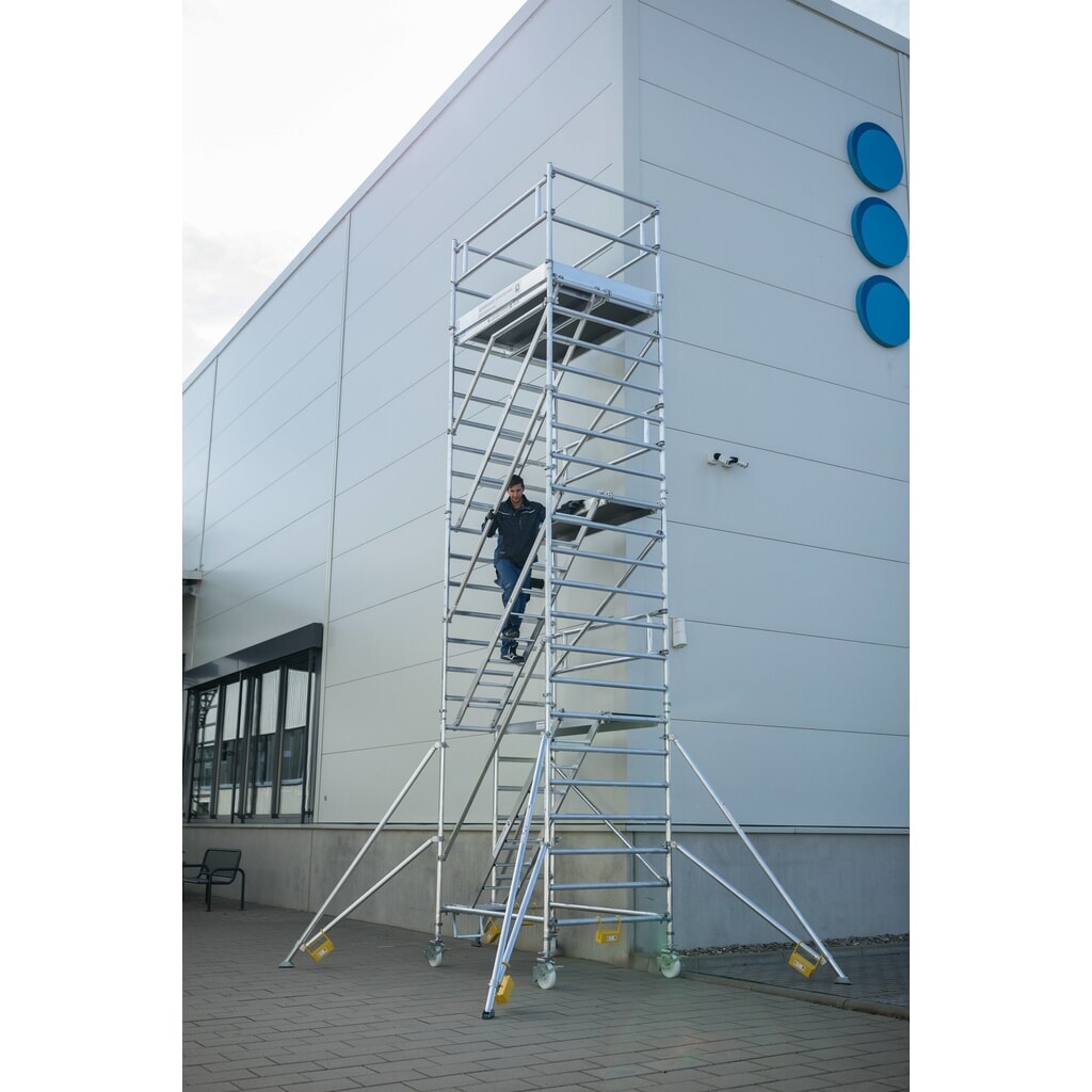 Munk Rollgerüst 1,35 x 2,45 m mit Schrägaufstiegen Plattformhöhe 2,35 m Produktabbildung Nr. 2: Munk Rollgerüst 1,35 x 2,45 m mit Schrägaufstiegen Plattformhöhe 2,35 m