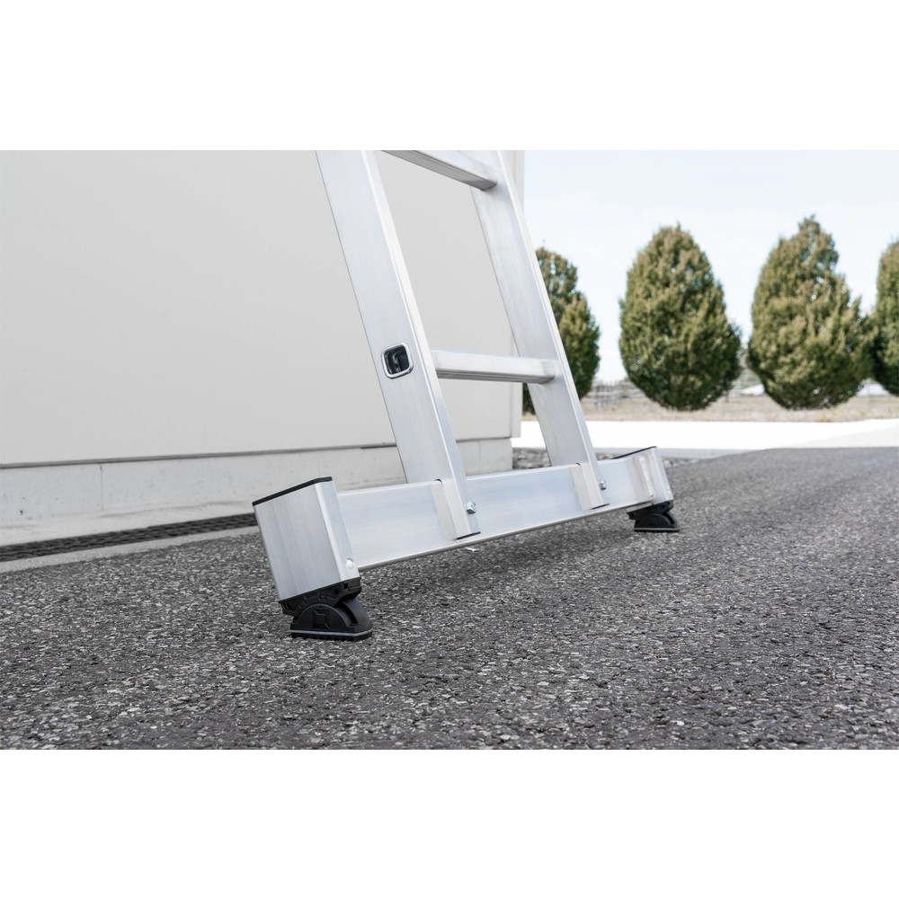 Produktabbildung Nr. 6: Mehrzweckleiter 3-teilig mit nivello®-Traverse 3x7 Sprossen