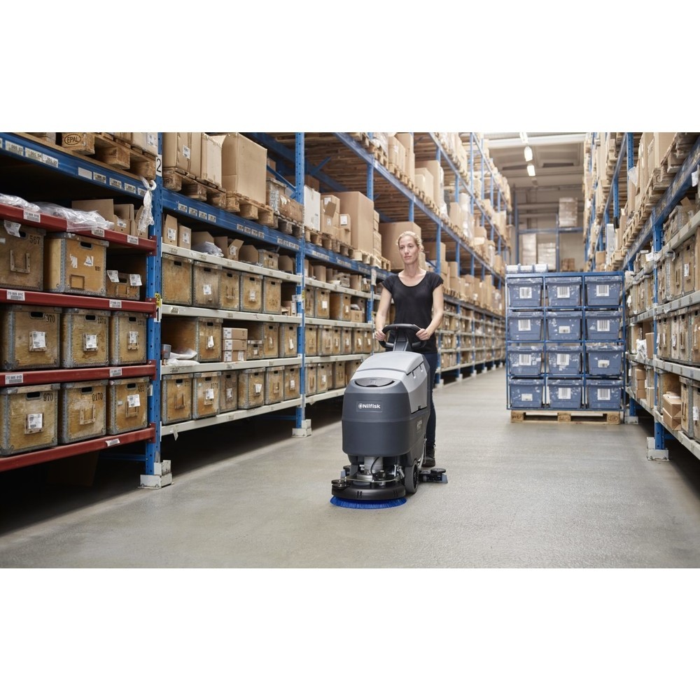 Produktabbildung Nr. 2: Nilfisk® Scheuer-Saugmaschine SC401 B Kombi, theor. Flächenleistung 1.720 m²/h
