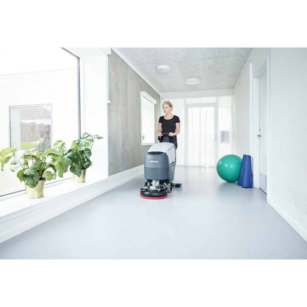 Produktabbildung Nr. 3: Nilfisk® Scheuer-Saugmaschine SC401 B Kombi, theor. Flächenleistung 1.720 m²/h