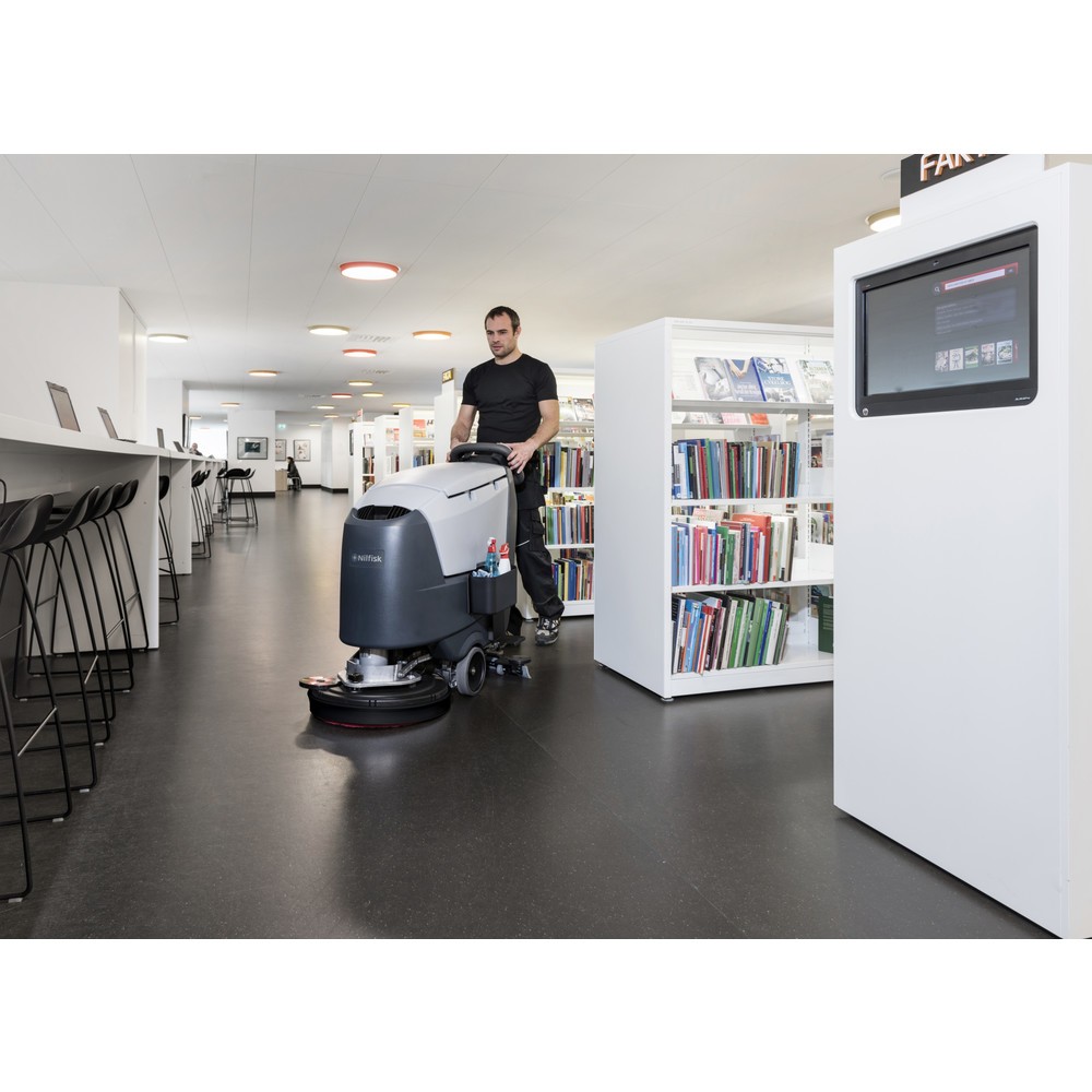 Produktabbildung Nr. 2: Nilfisk® Scheuer-Saugmaschine SC500 53B Komplett