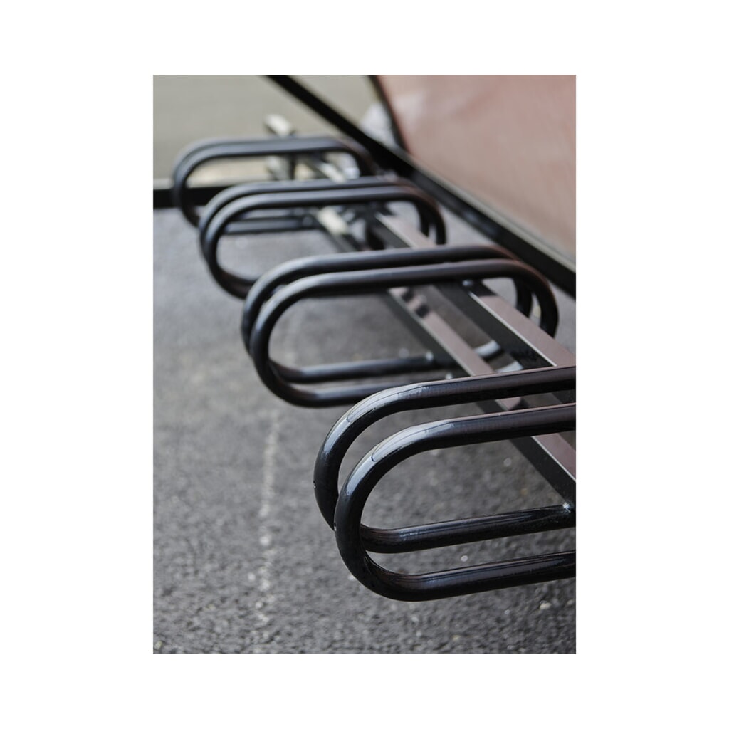 PROCITY® Halbmond-Überdachung, Anbaueinheit, mit getönten Verkleidungen, Fahrradständer 6 Plätze, anthrazit Produktabbildung Nr. 8: PROCITY® Halbmond-Überdachung, Anbaueinheit, mit getönten Verkleidungen, Fahrradständer 6 Plätze, anthrazit