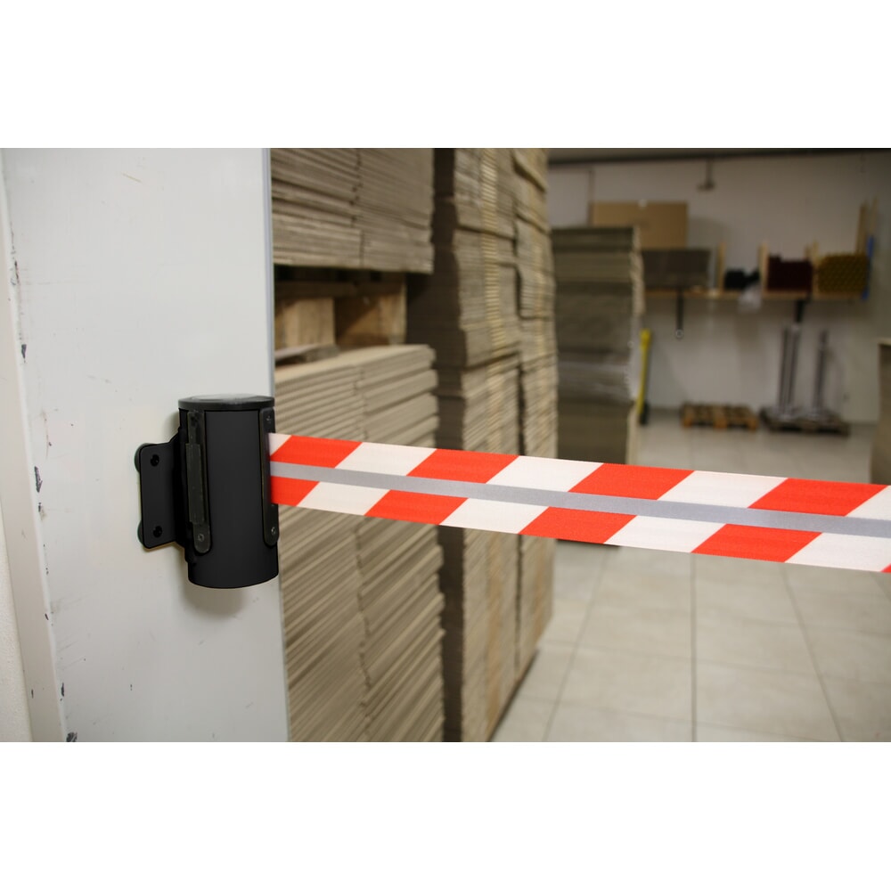 Produktabbildung Nr. 3: RS-GUIDESYSTEMS® Gurtkassette GLW 25-J REFLECTO, Wandmontage, Länge 4 m, Breite 50 mm, Gehäuse schwarz, Gurt rot/weiß