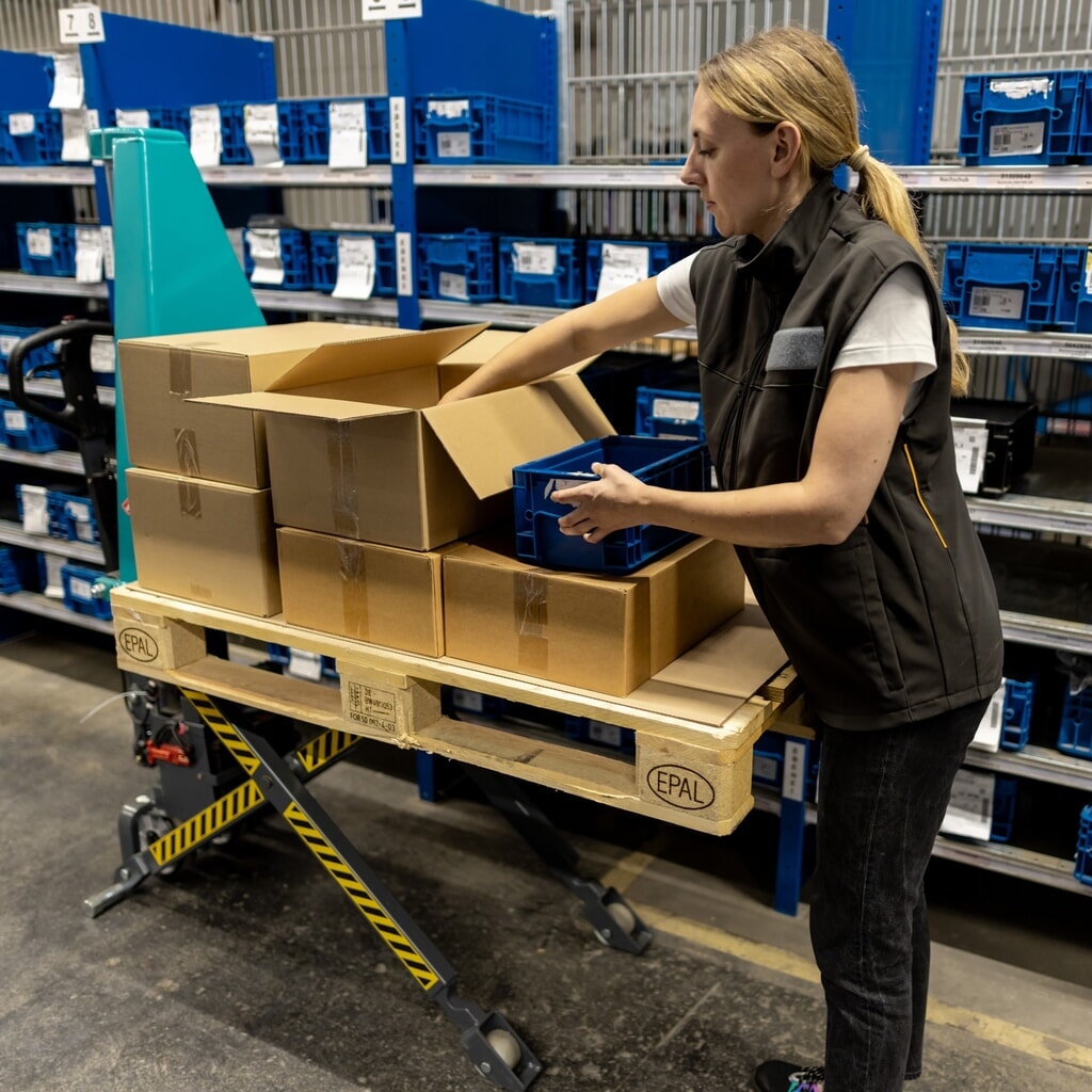 Produktabbildung Nr. 11: Scherenhubwagen Ameise® PTM 1.0 Scissor elektrohydraulisch, Tragfähigkeit 1.000 kg, Gabellänge 1.170 mm